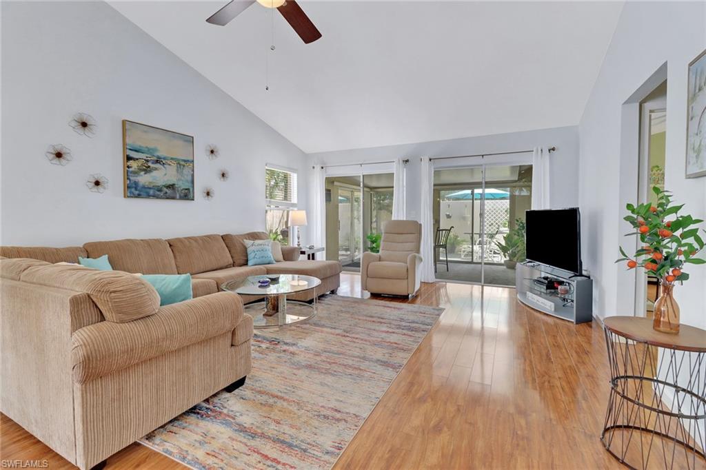 MOON LAKE - Residential