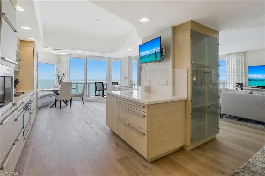 BRIGHTON AT BAY COLONY - Residential