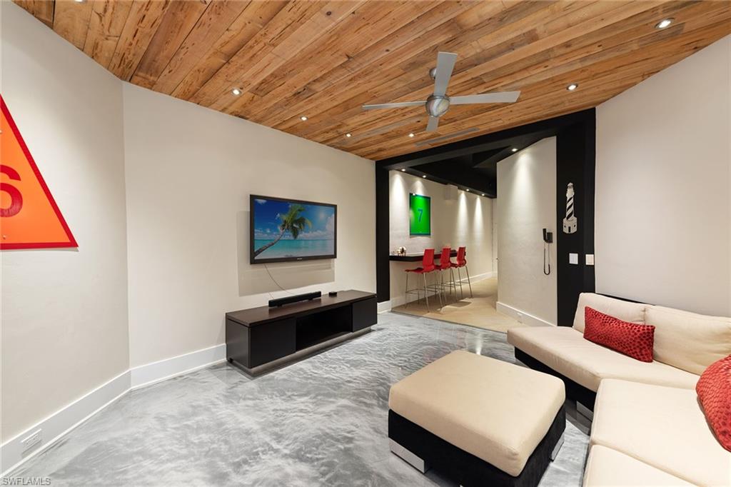 KEY MARCO - Residential