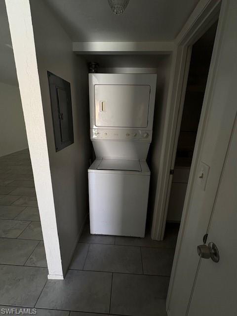 EVANSTON PARK CONDO - Residential