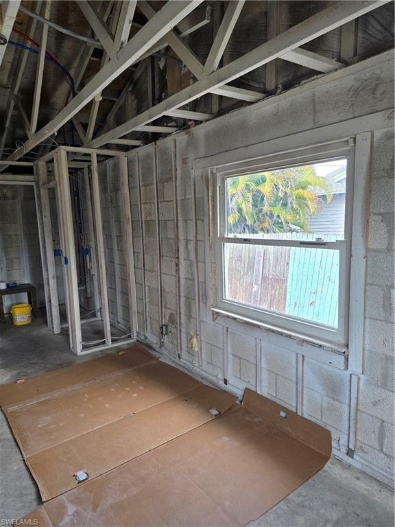 PINE ISLAND CENTER - Residential