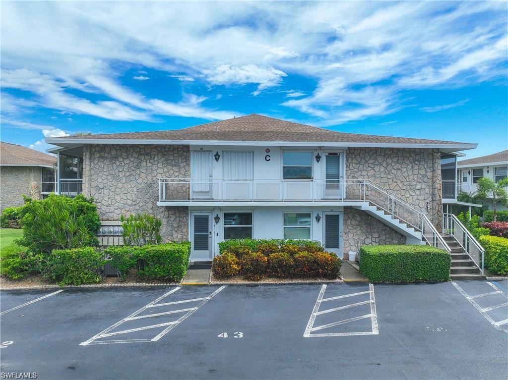 TARPON VILLAGE APTS - Residential