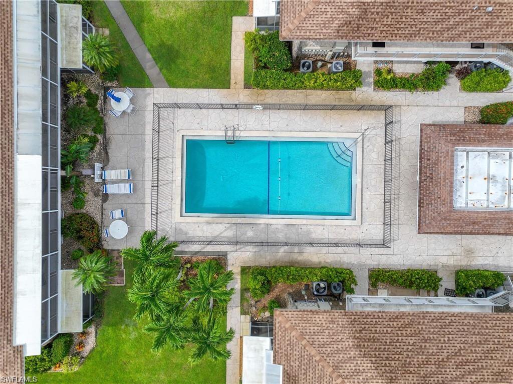 TARPON VILLAGE APTS - Residential