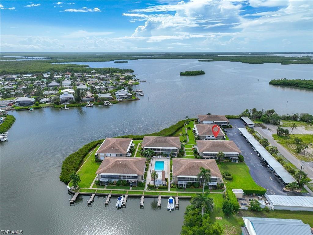 TARPON VILLAGE APTS - Residential