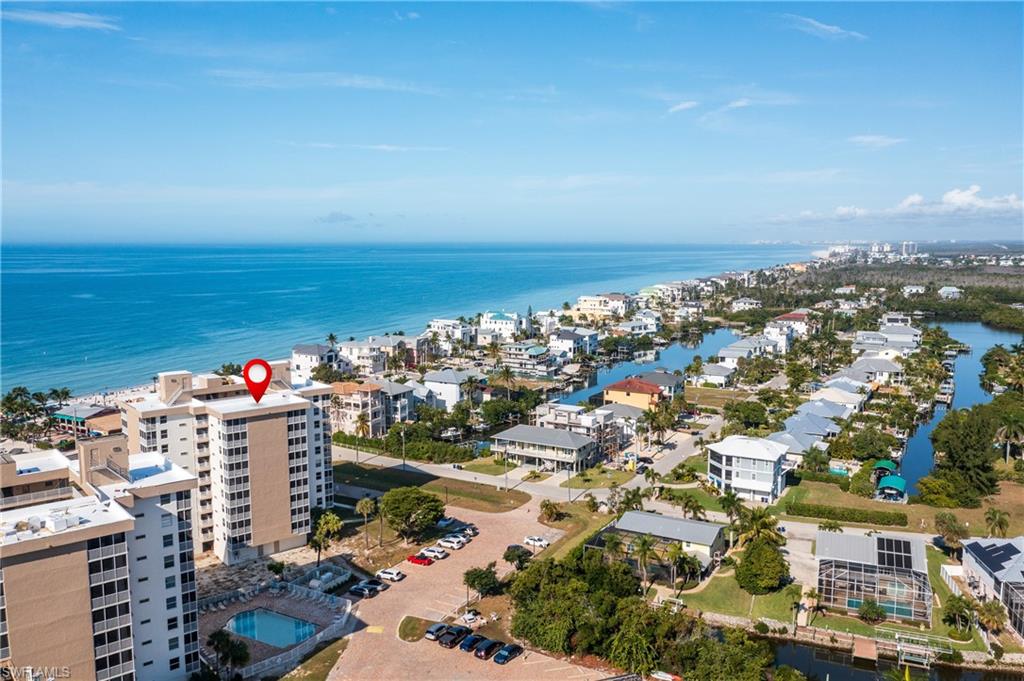 BEACH AND TENNIS CLUB - Residential