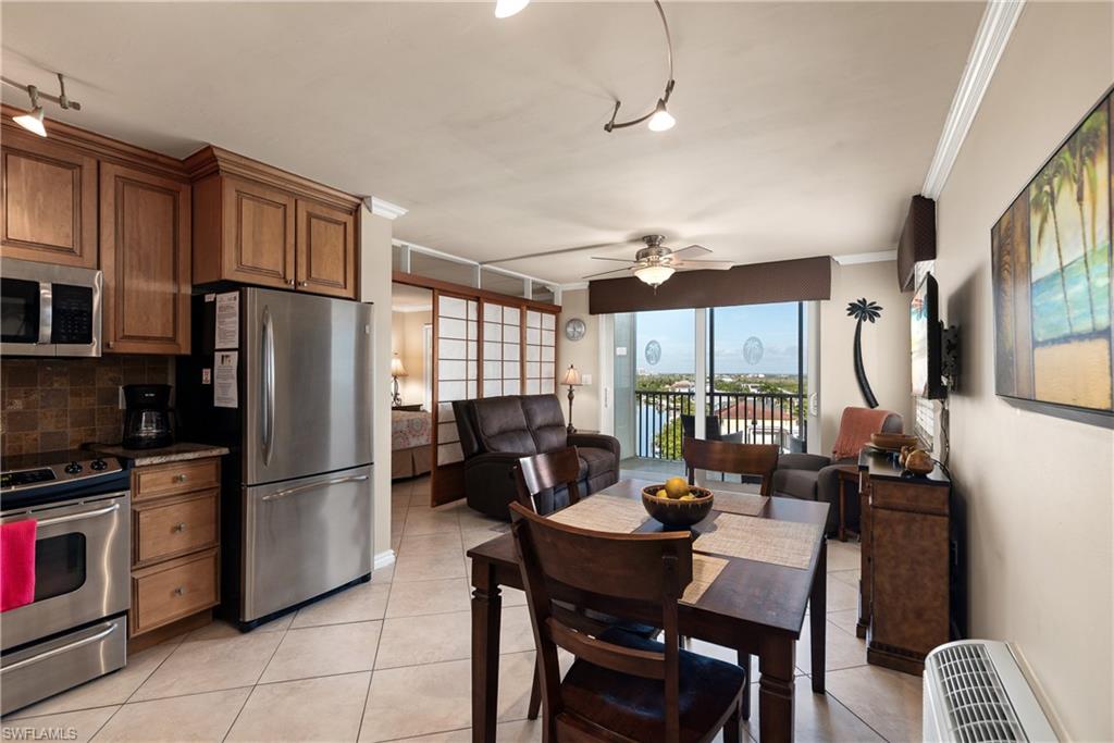 BEACH AND TENNIS CLUB - Residential