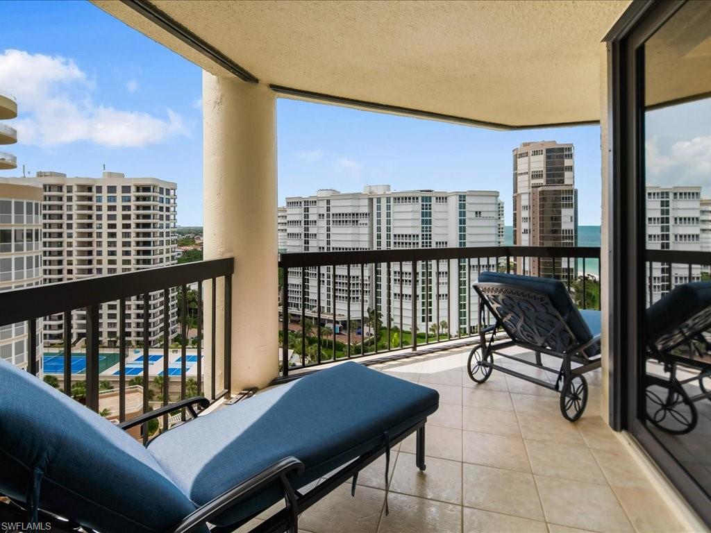 ESPLANADE CLUB - Residential