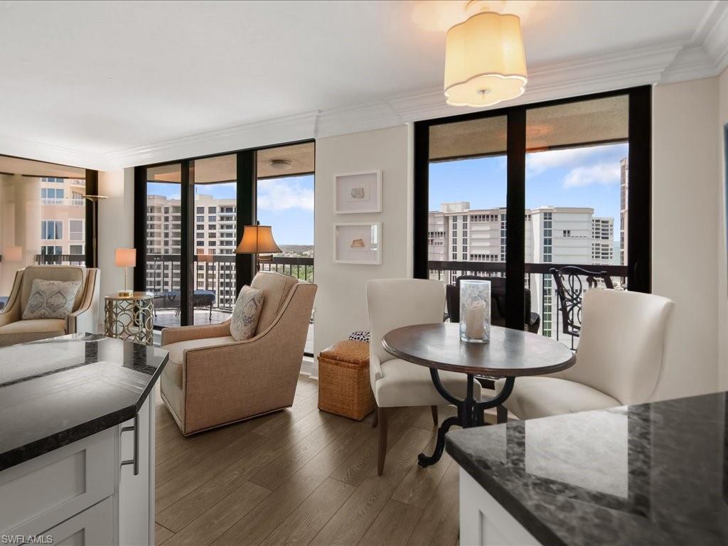 ESPLANADE CLUB - Residential