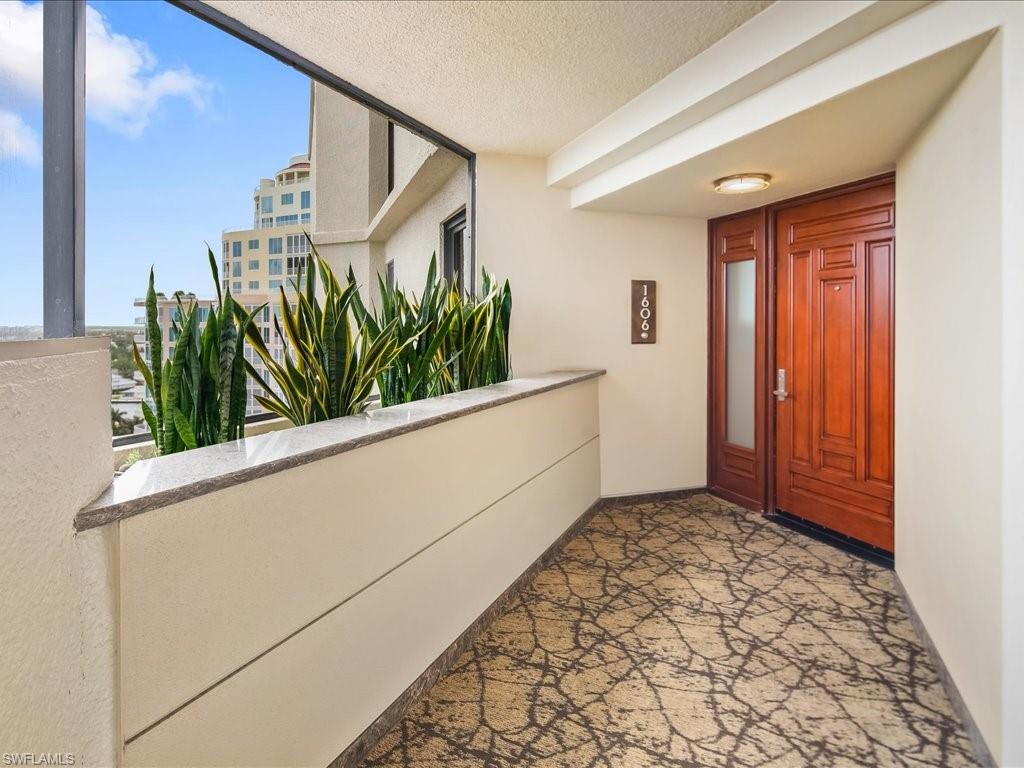 ESPLANADE CLUB - Residential
