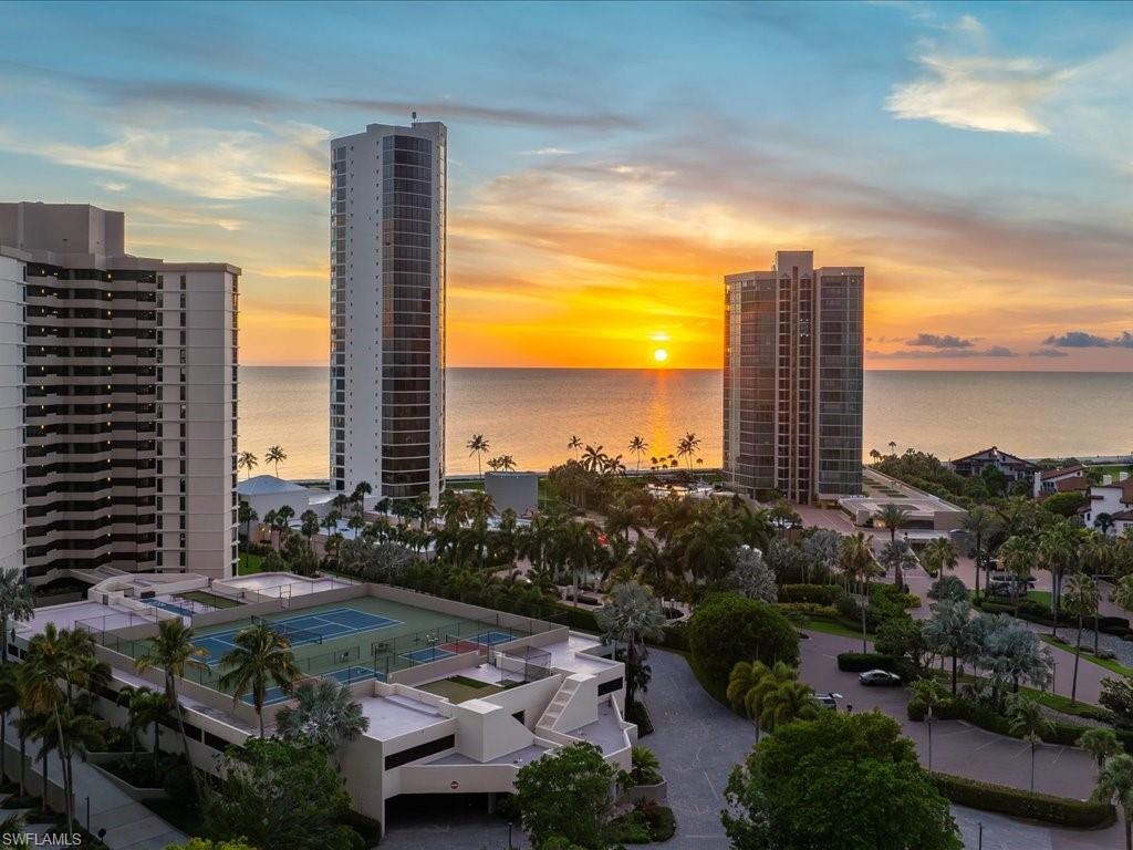 ESPLANADE CLUB - Residential