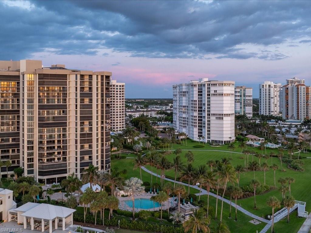 ESPLANADE CLUB - Residential