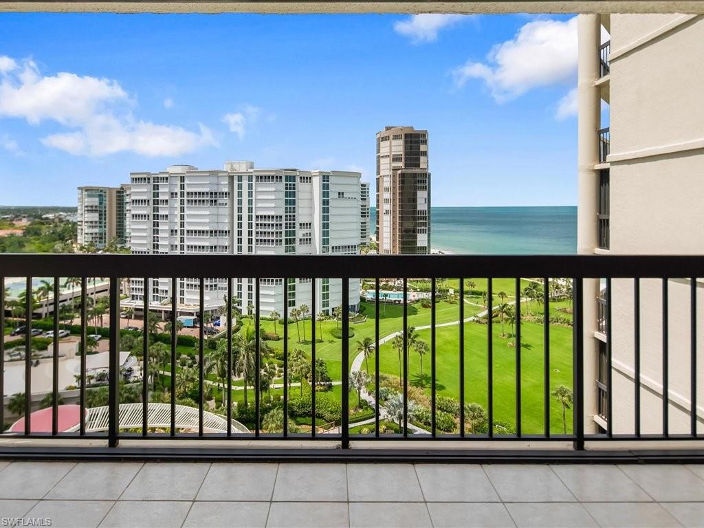 ESPLANADE CLUB - Residential