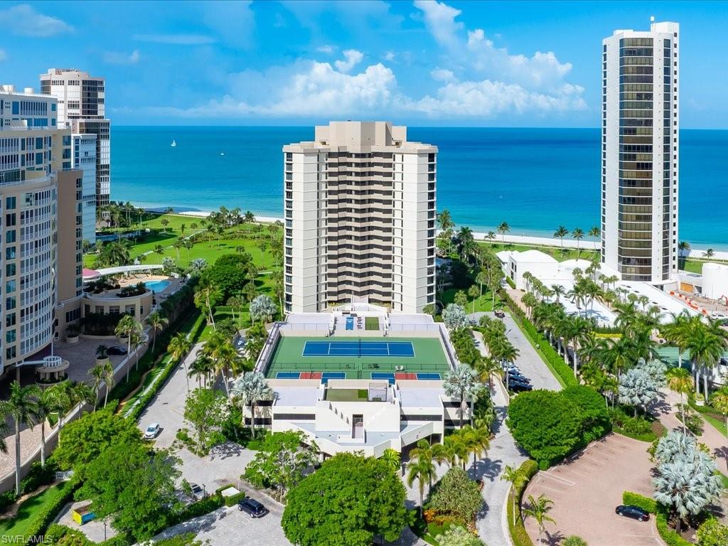 ESPLANADE CLUB - Residential