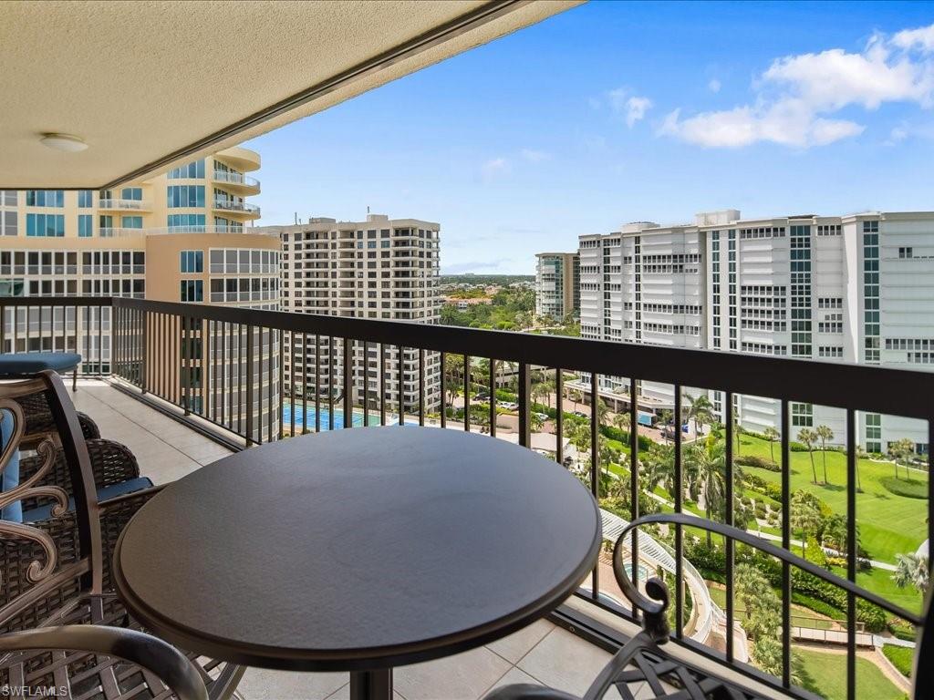 ESPLANADE CLUB - Residential