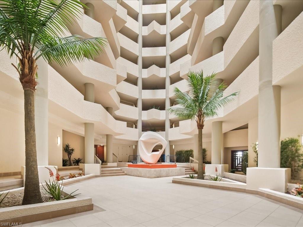 ESPLANADE CLUB - Residential