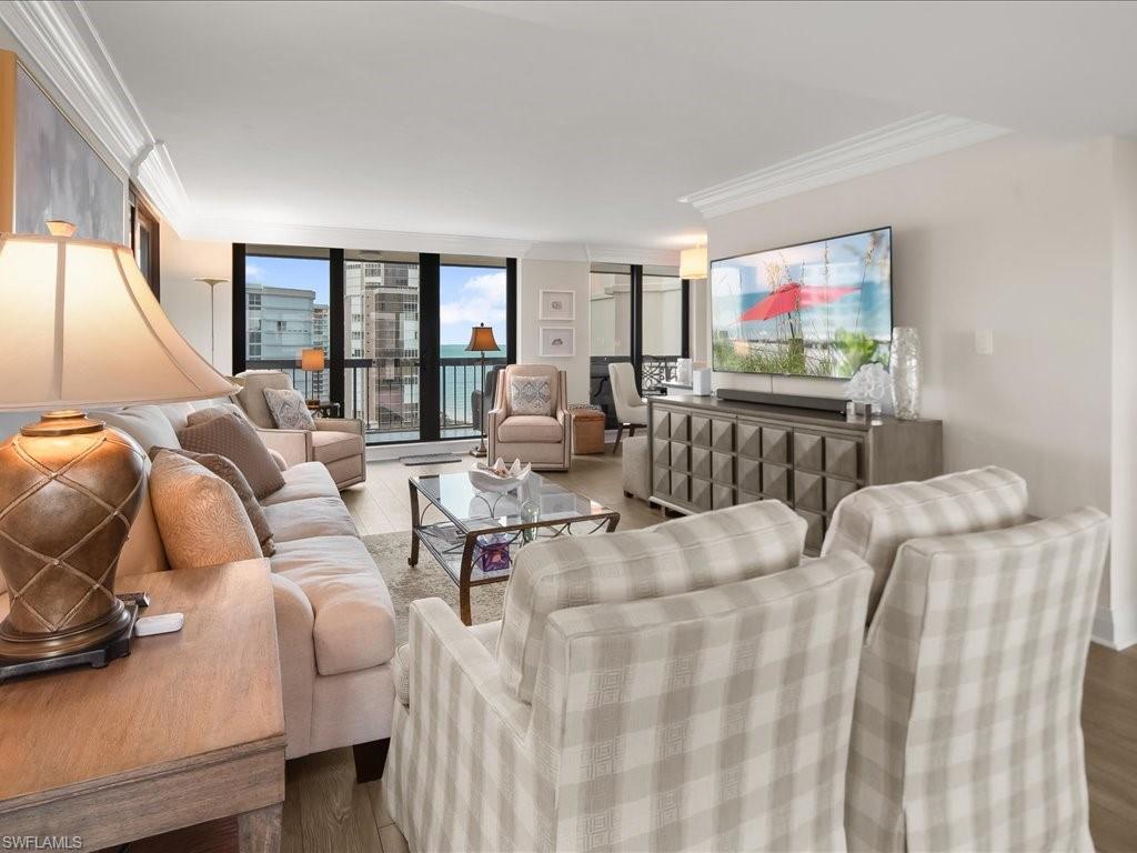 ESPLANADE CLUB - Residential