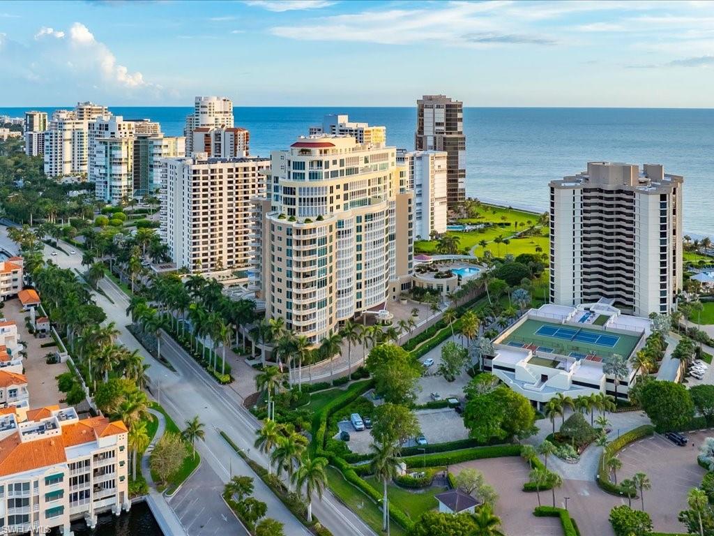 ESPLANADE CLUB - Residential