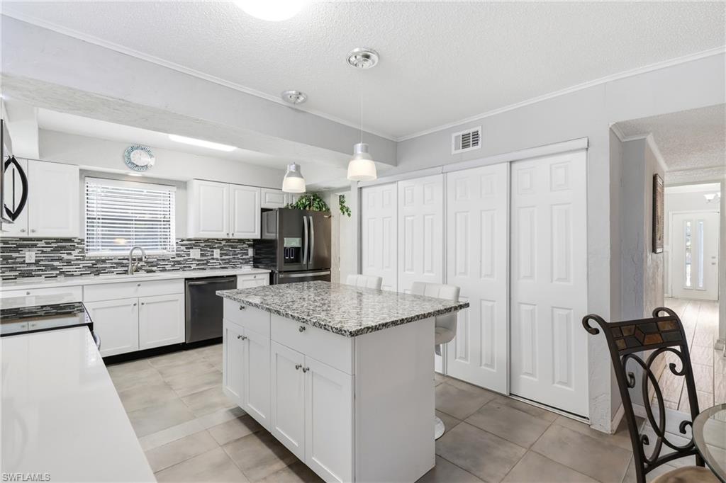 BONITA FARMS - Residential