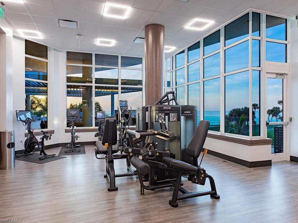 REGENT - Residential