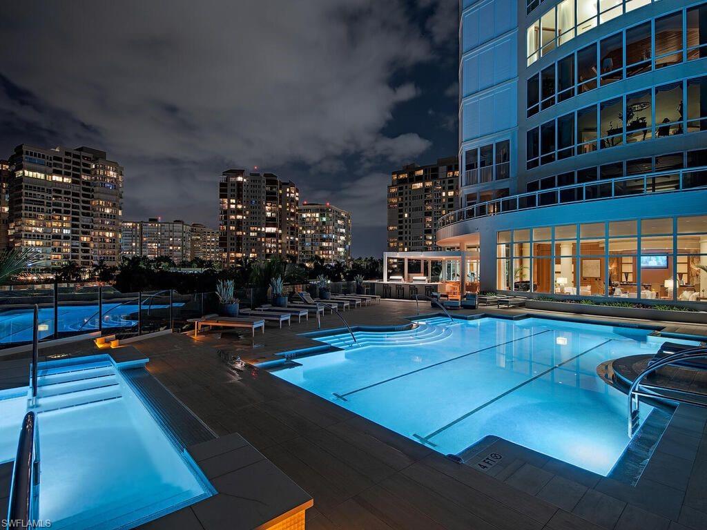 REGENT - Residential