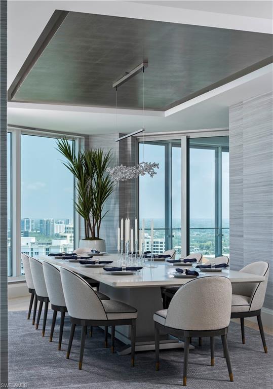 REGENT - Residential