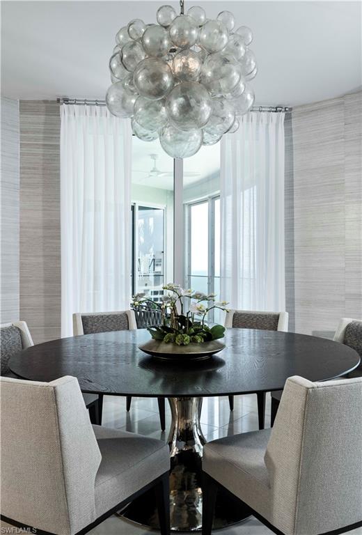 REGENT - Residential