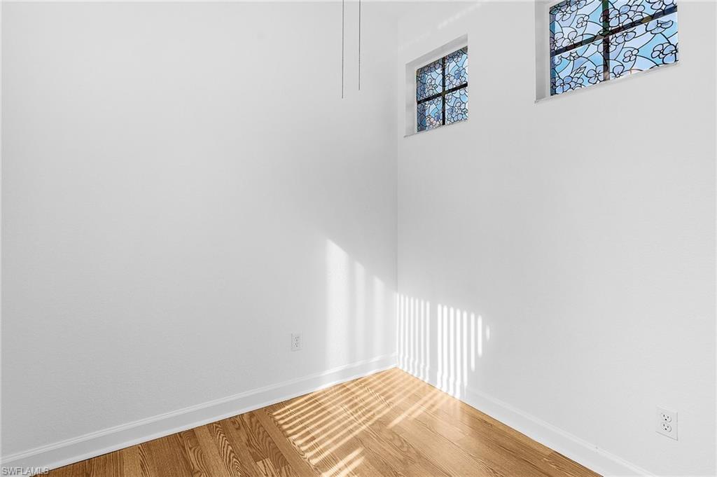 REFLECTION LAKES - Residential