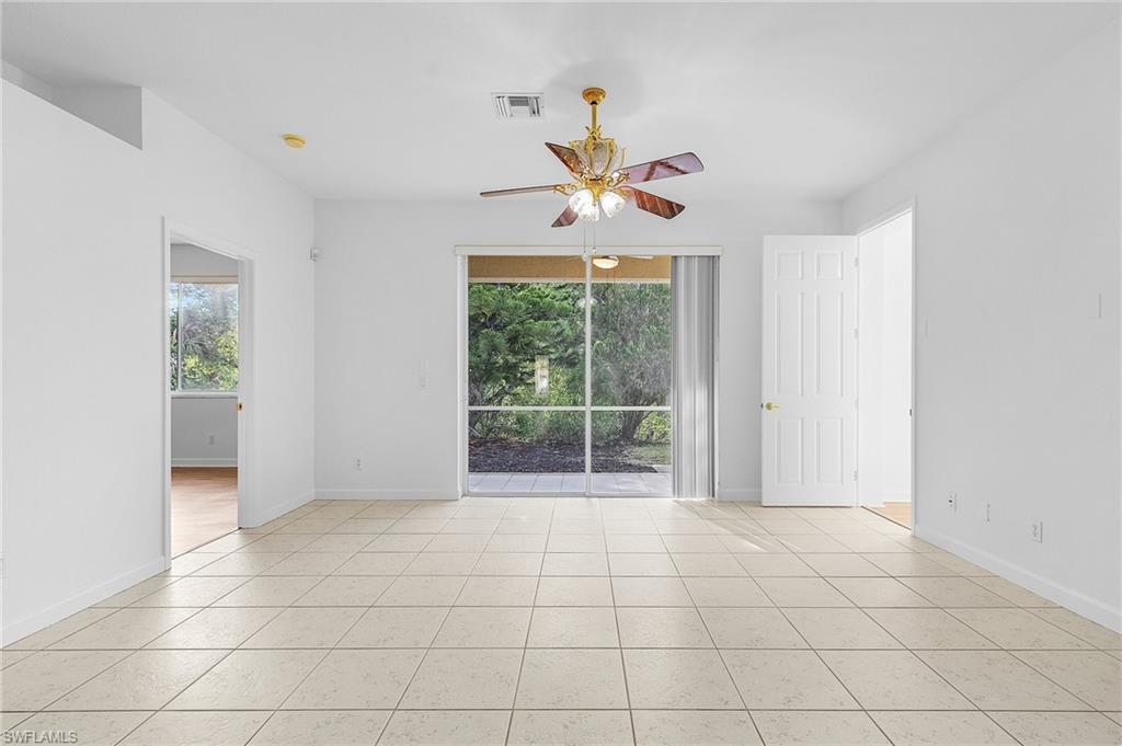 REFLECTION LAKES - Residential