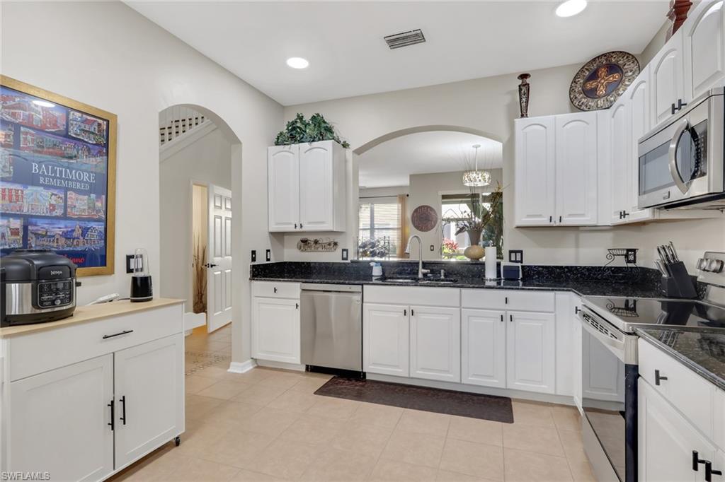 HEATHERSTONE - Residential