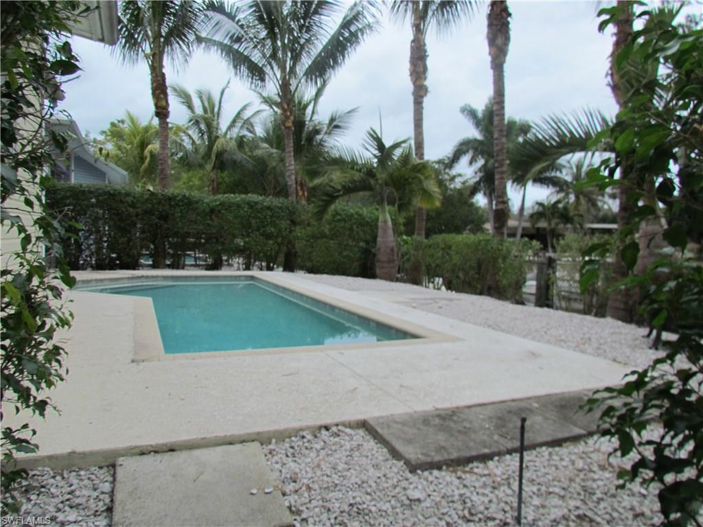 SABAL SHORES - Residential