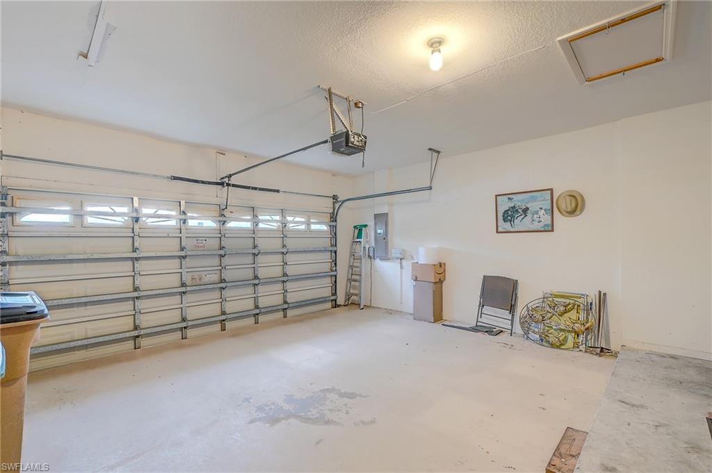 EMERALD COVE - Residential