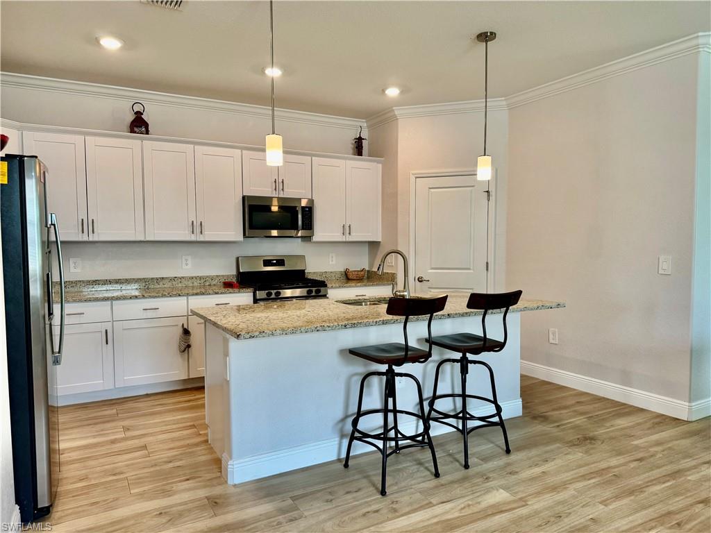 TRAILS EDGE - Residential Lease