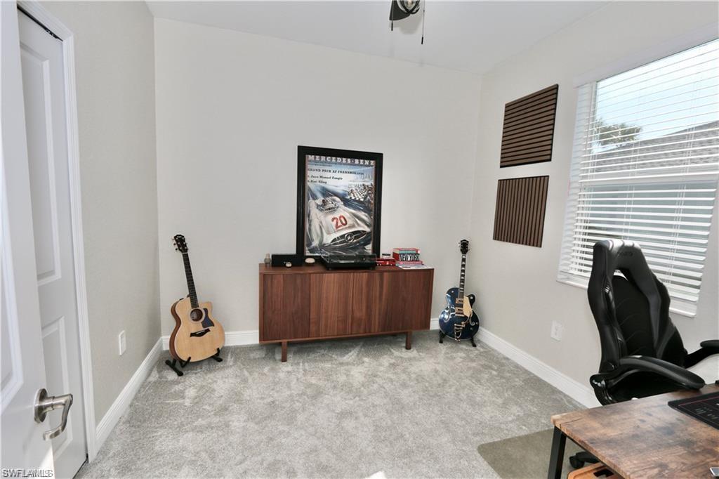 TRAILS EDGE - Residential Lease