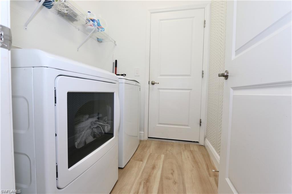 TRAILS EDGE - Residential Lease