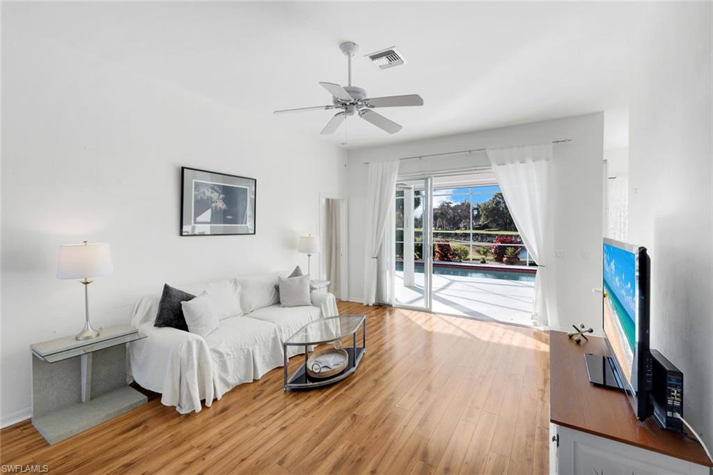 HUNTERS RIDGE - Residential