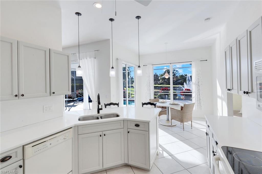 HUNTERS RIDGE - Residential