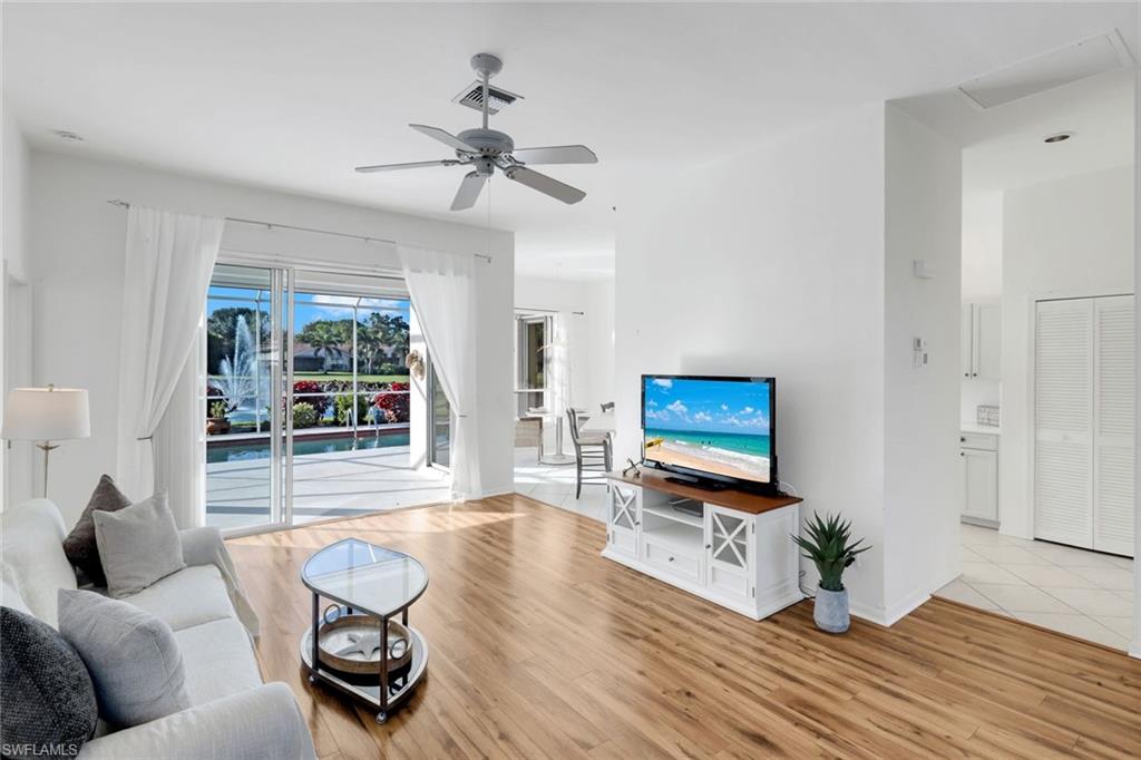 HUNTERS RIDGE - Residential