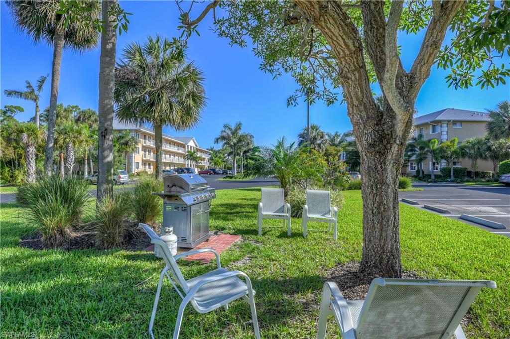 NAPLES SANDPIPER BAY CLUB - Residential