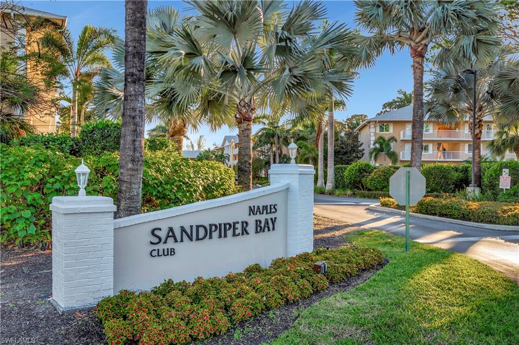 NAPLES SANDPIPER BAY CLUB - Residential