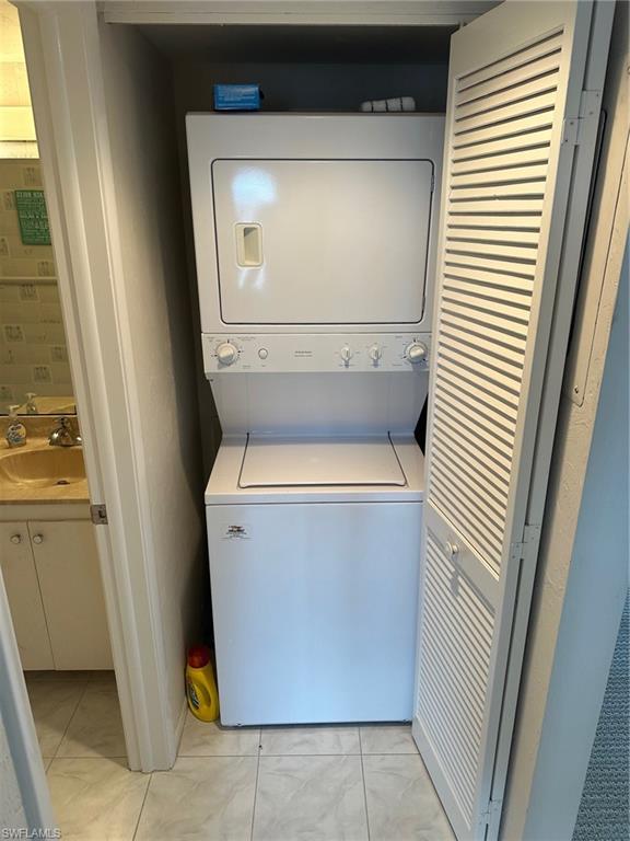 WINDSONG - Residential