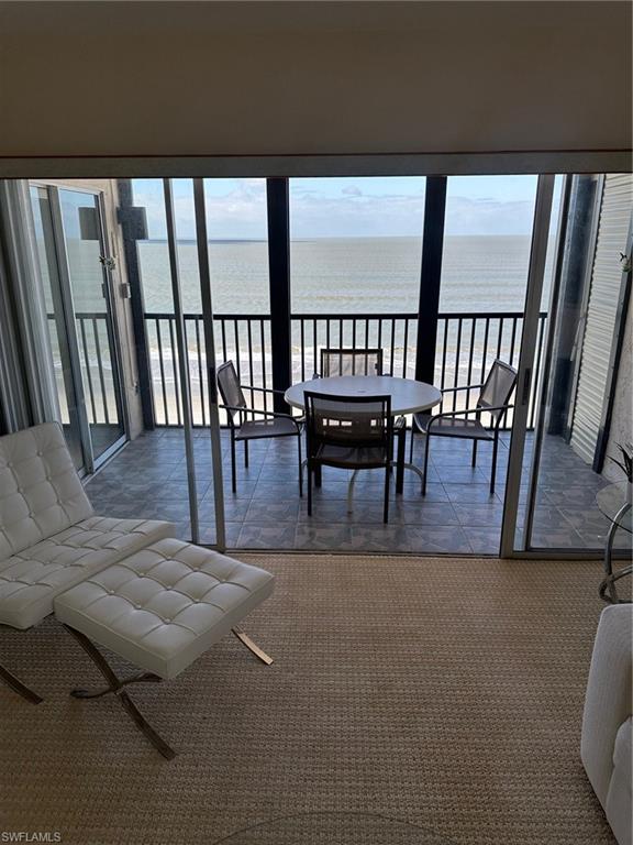 WINDSONG - Residential