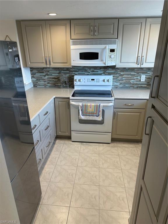 WINDSONG - Residential