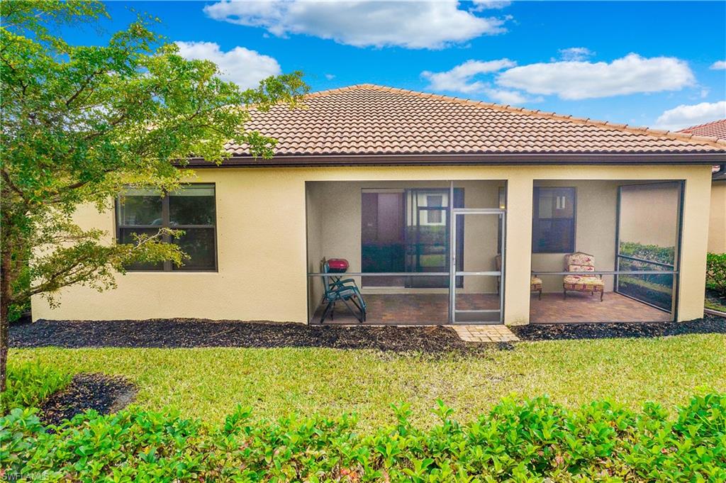 TUSCANY POINTE - Residential