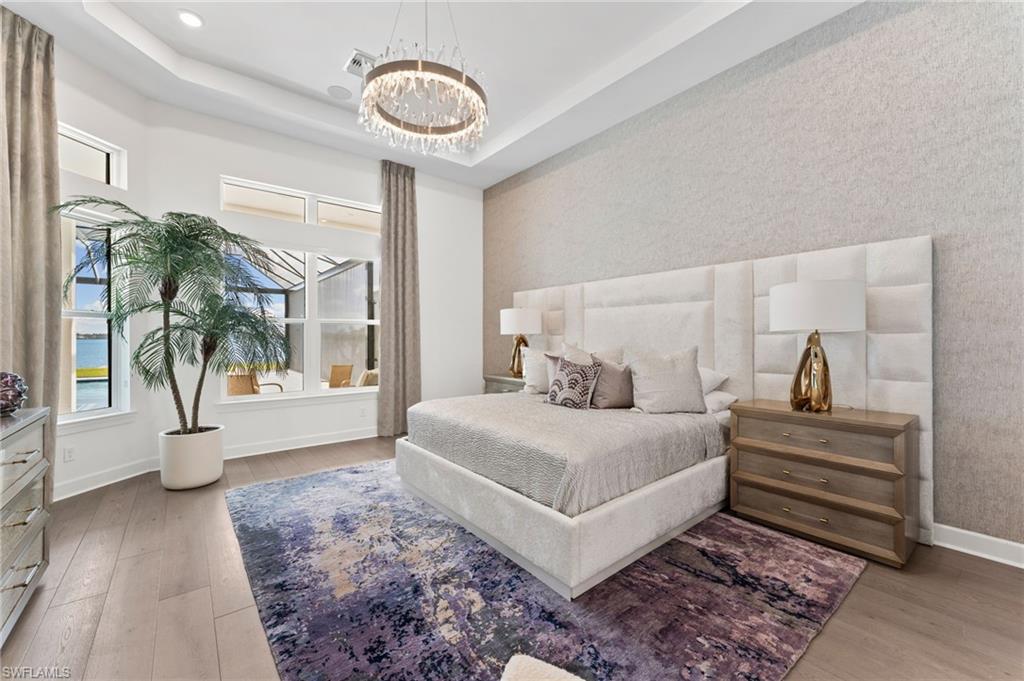 ESPLANADE LAKE CLUB - Residential