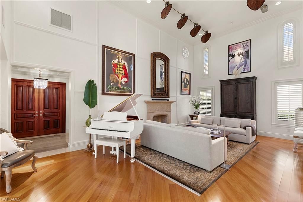 Photo of 2892 Tiburon BLVD E, NAPLES, FL 34109 (MLS # 226009054)