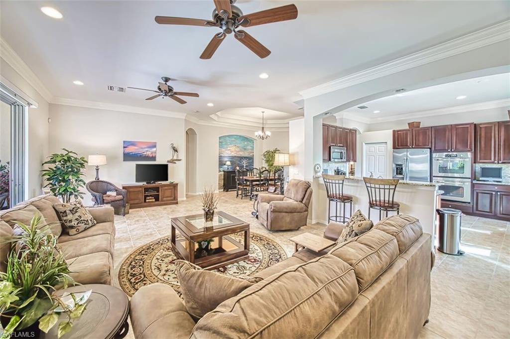 CASA DEL LAGO - Residential