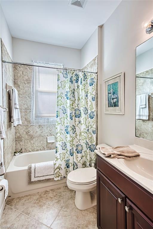 CASA DEL LAGO - Residential