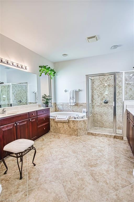 CASA DEL LAGO - Residential