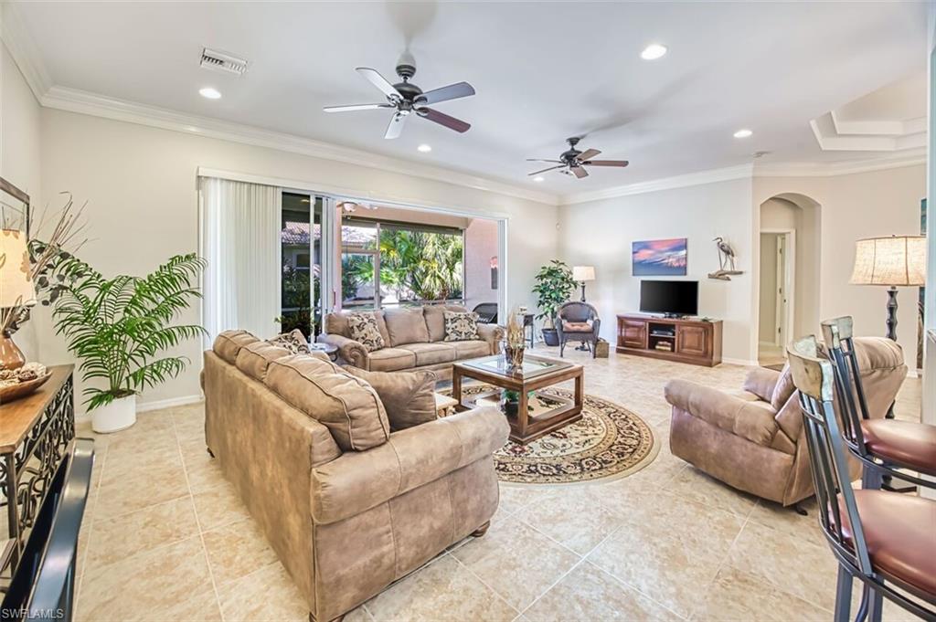 CASA DEL LAGO - Residential