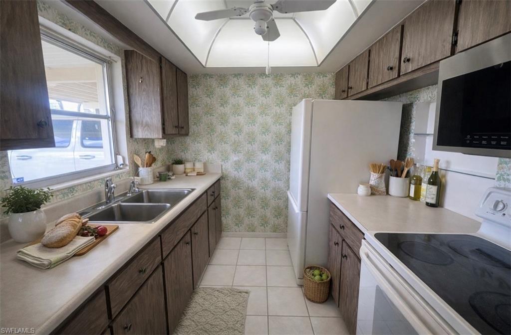 CAMILLE GARDENS - Residential